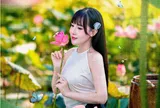 Yến Khoa làm mới dân ca từ góc nhìn của thế hệ 9X