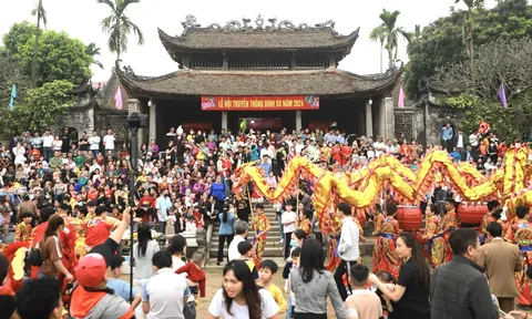 Nhà báo Vương Xuân Nguyên chia sẻ về Lễ khao quân tại đình So (xã Hưng Đạo, Hà Nội)