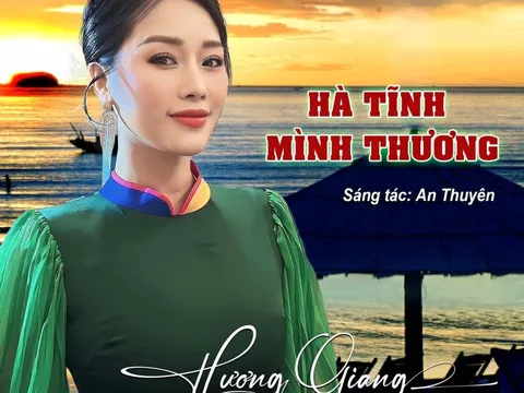 NSƯT Hương Giang thể hiện những ca khúc đi cùng năm tháng